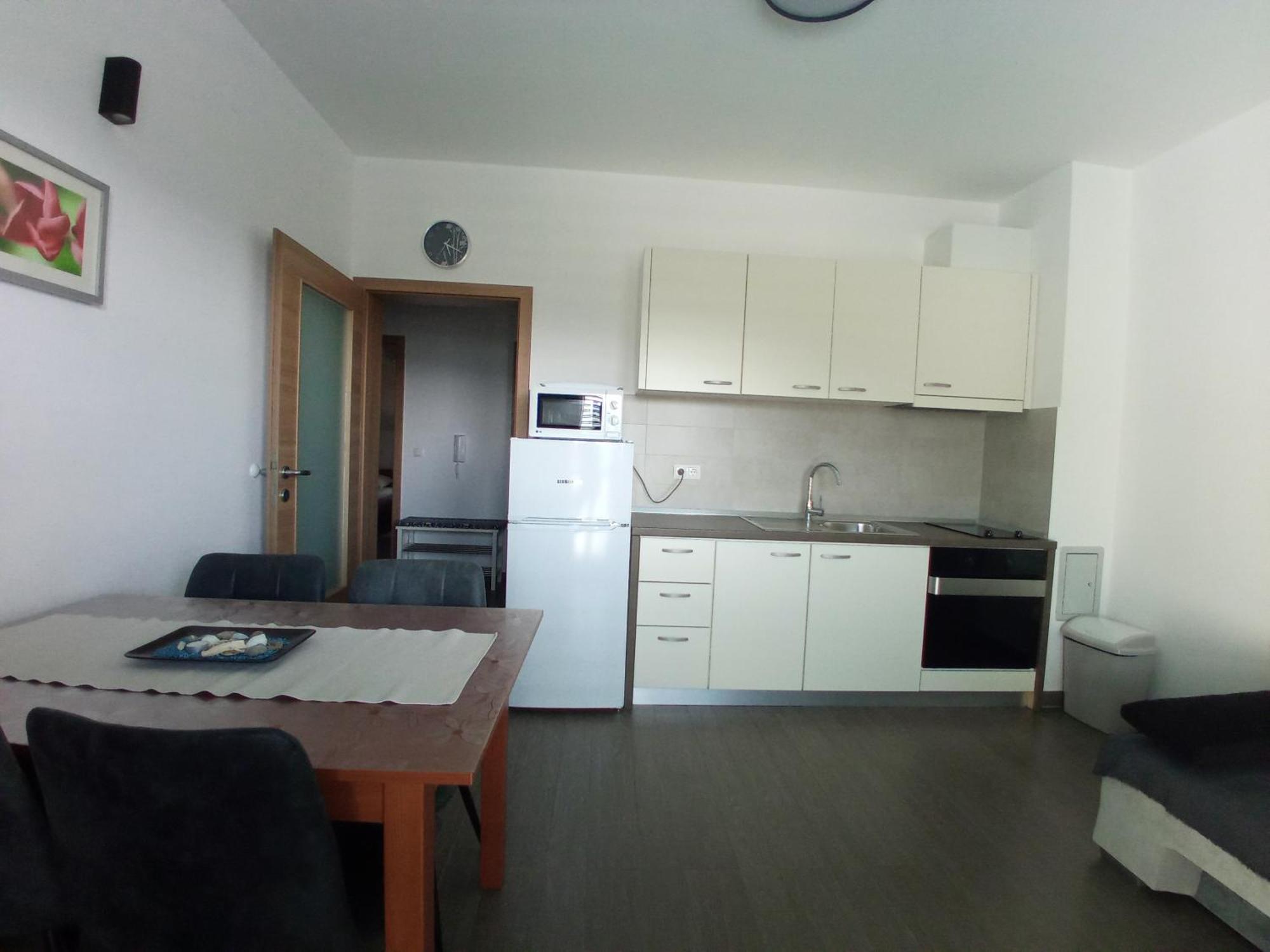 Villa Luce Apartment House Karlobag Exterior foto